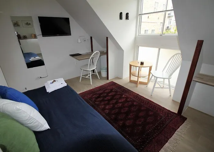 לינה וארוחת בוקר Odense City B&B אודנזה